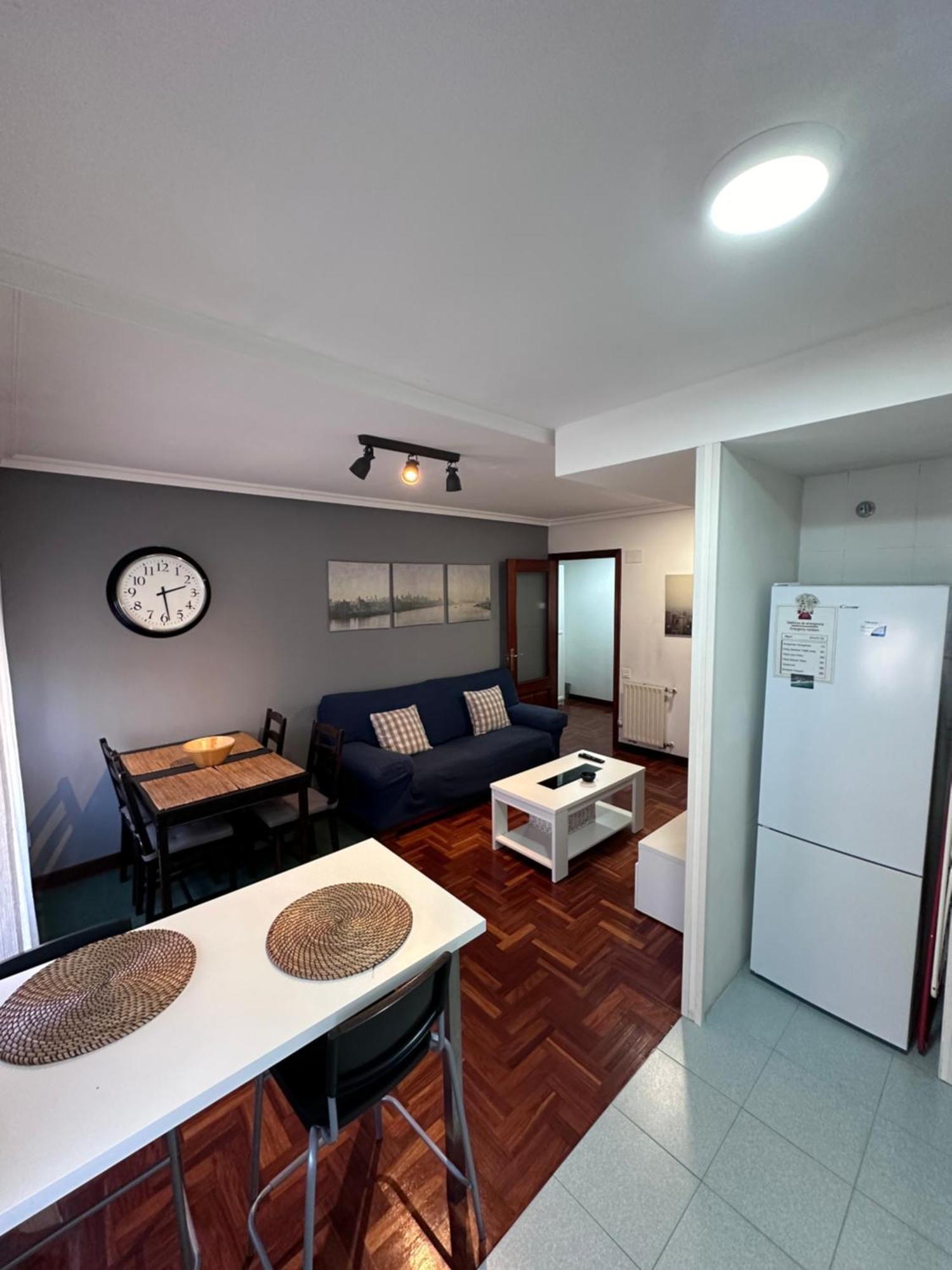 Apartamento centro y playa de Gijón Exterior foto